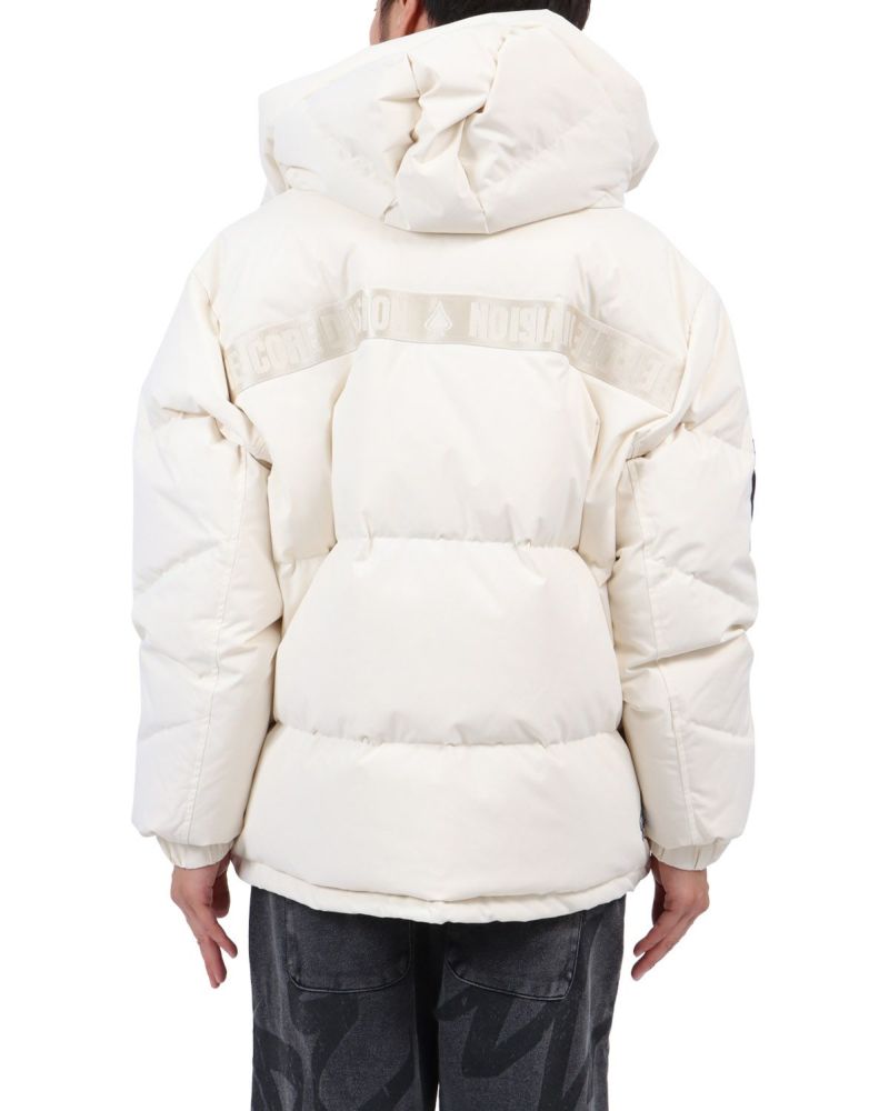 オフホワイト：174cm62kg(Lサイズ着用)