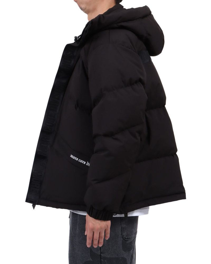 ブラック：174cm62kg(Lサイズ着用)