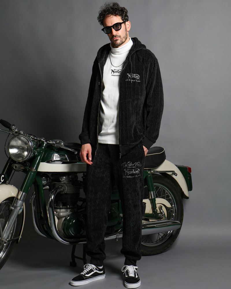 ブラック：186cm(Lサイズ着用)