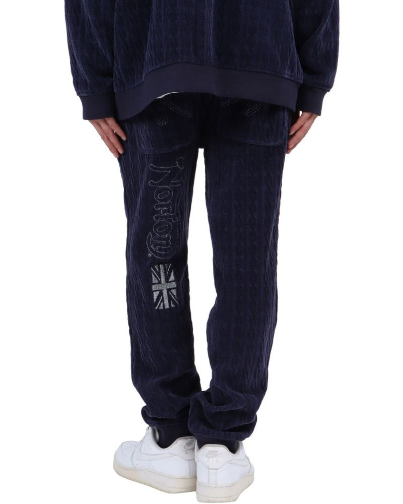 ネイビー：174cm62kg(Lサイズ着用)