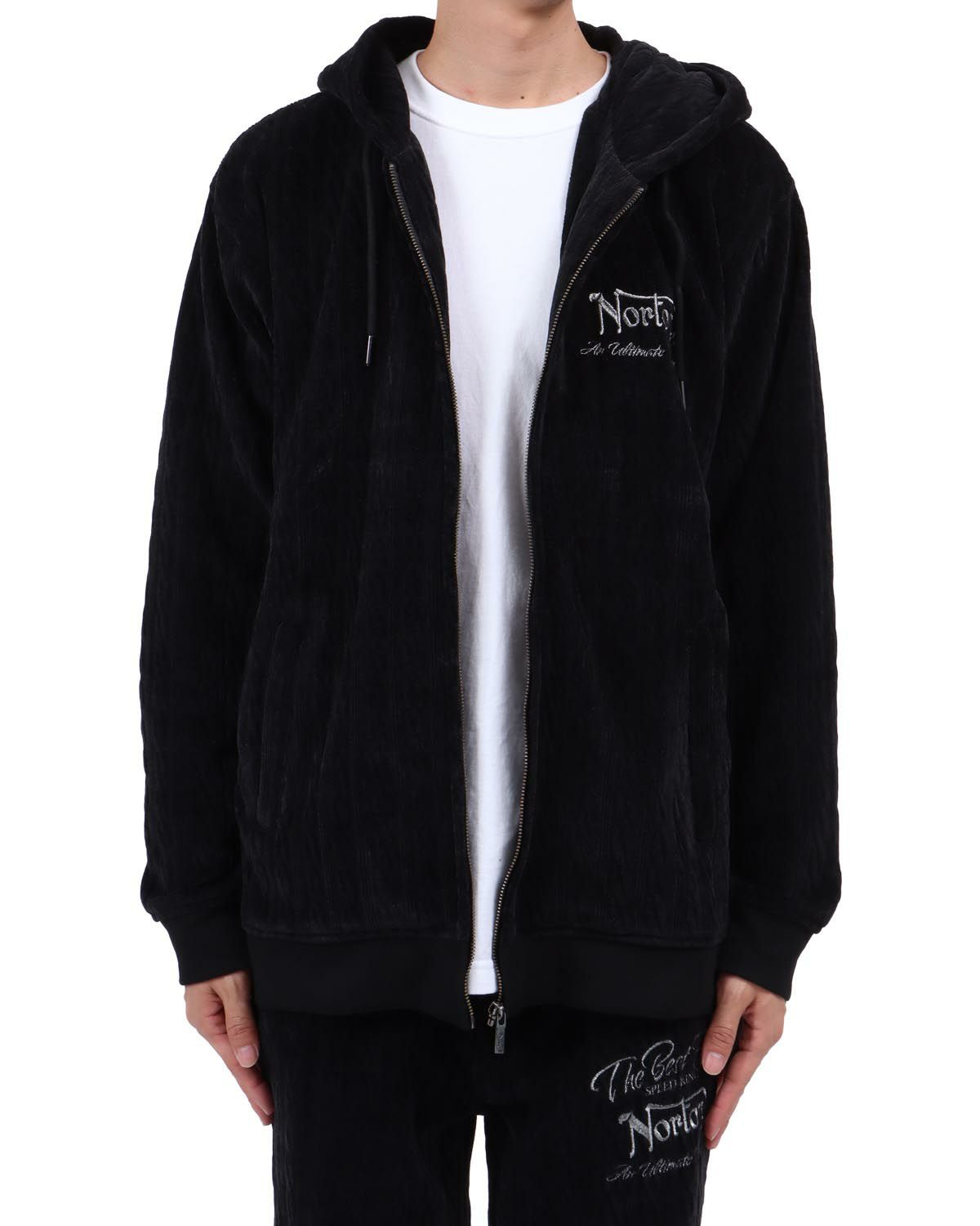 ブラック：174cm62kg(Lサイズ着用)