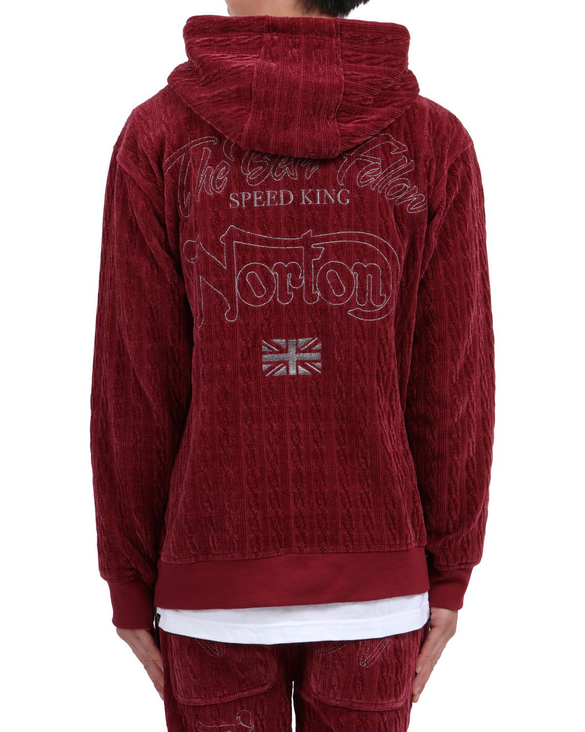 バーガンディ：174cm62kg(Lサイズ着用)