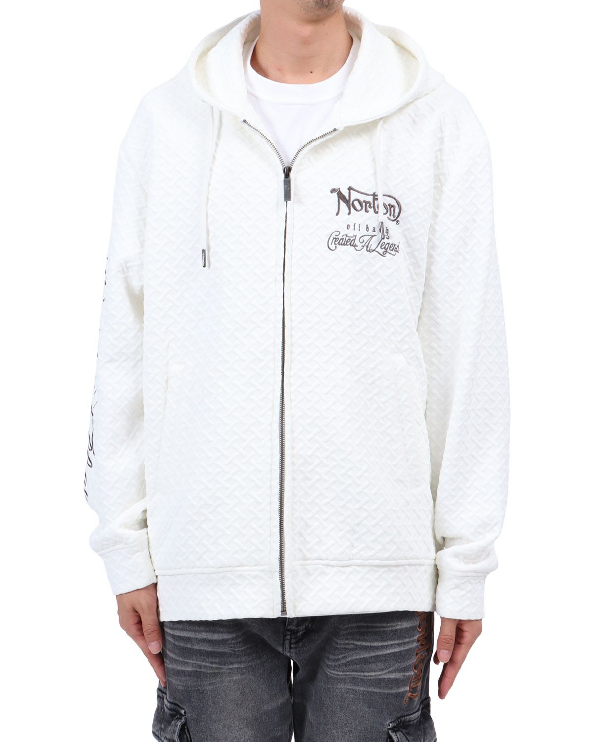 ホワイト：174cm62kg(Lサイズ着用)