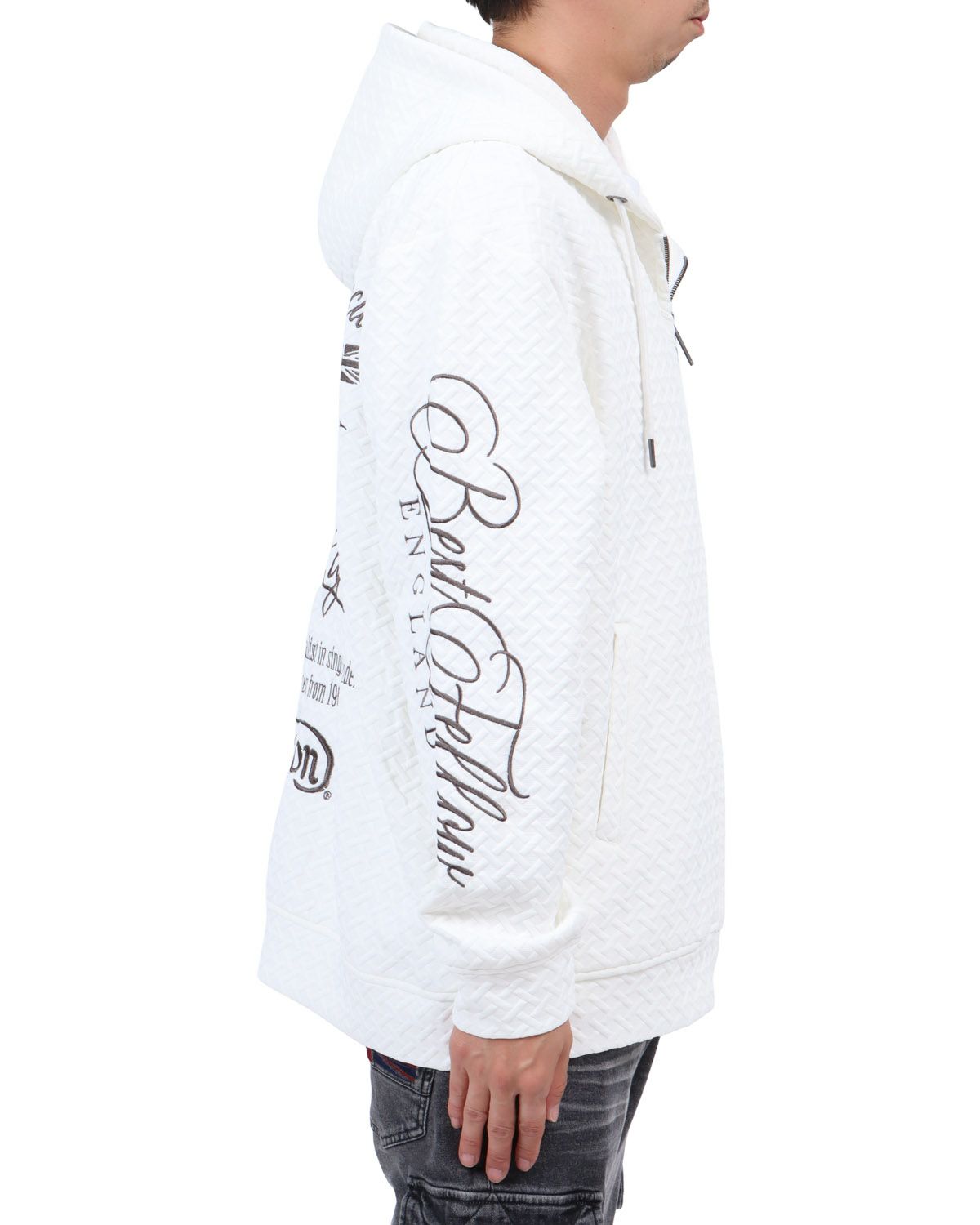 ホワイト：174cm62kg(Lサイズ着用)