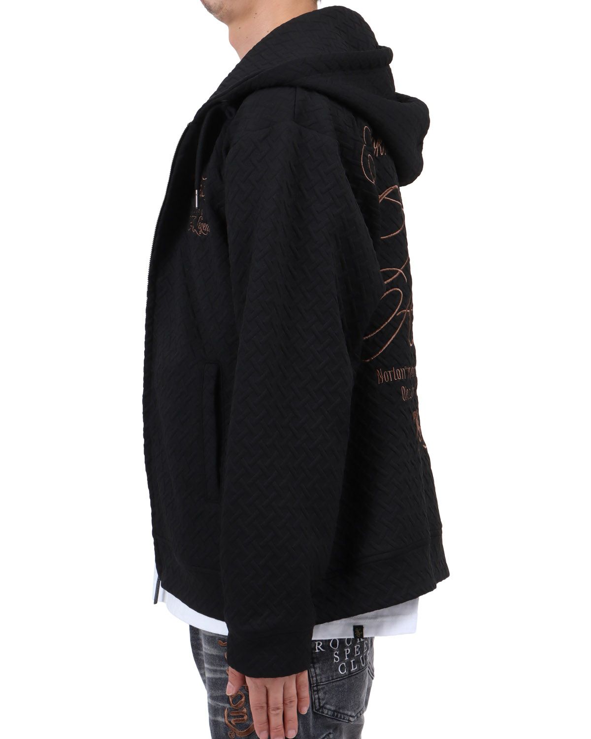 ブラック：174cm62kg(Lサイズ着用)