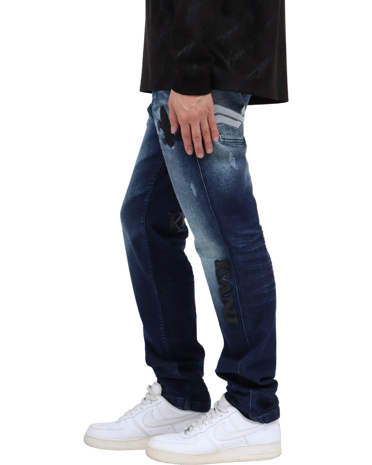 インディゴ：174cm62kg(32inc着用)