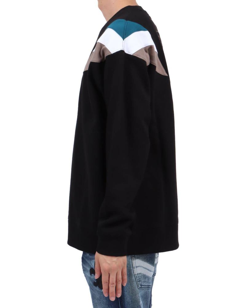 ブラック：174cm62kg(Lサイズ着用)