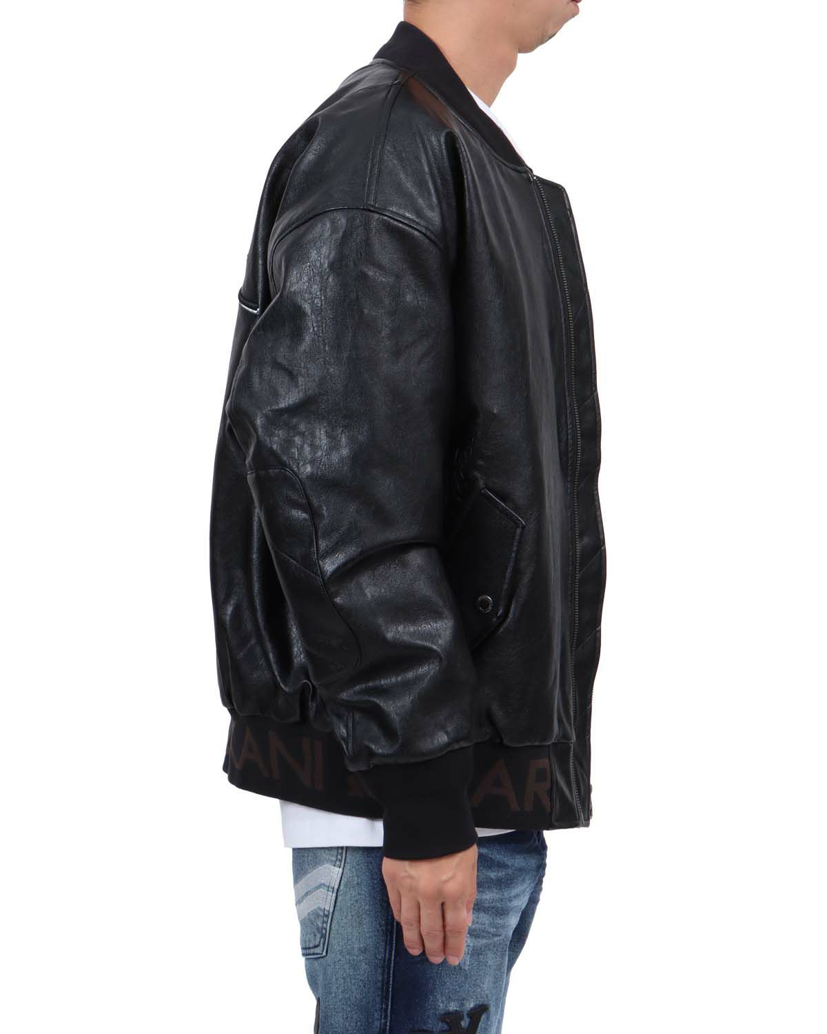 ブラック：174cm62kg(Lサイズ着用)