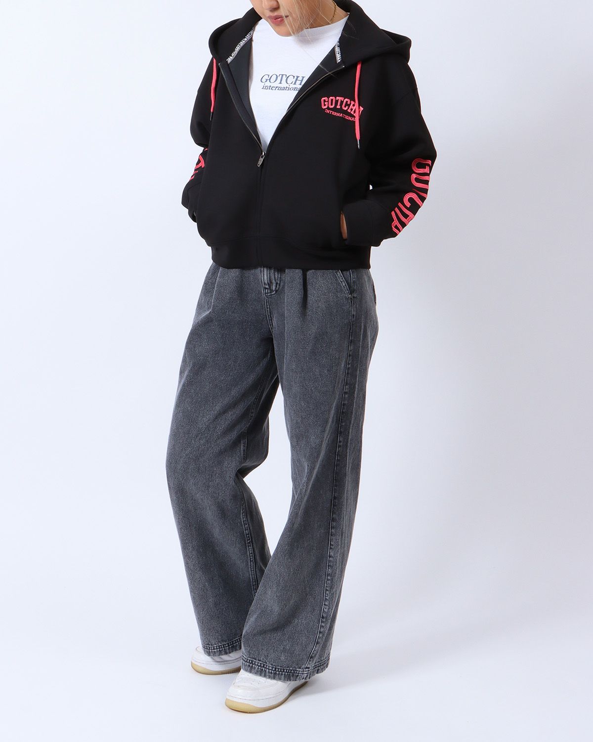 ブラック：167cm(Lサイズ着用)