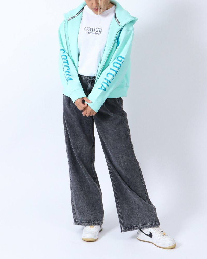 ブラック：167cm(Lサイズ着用)