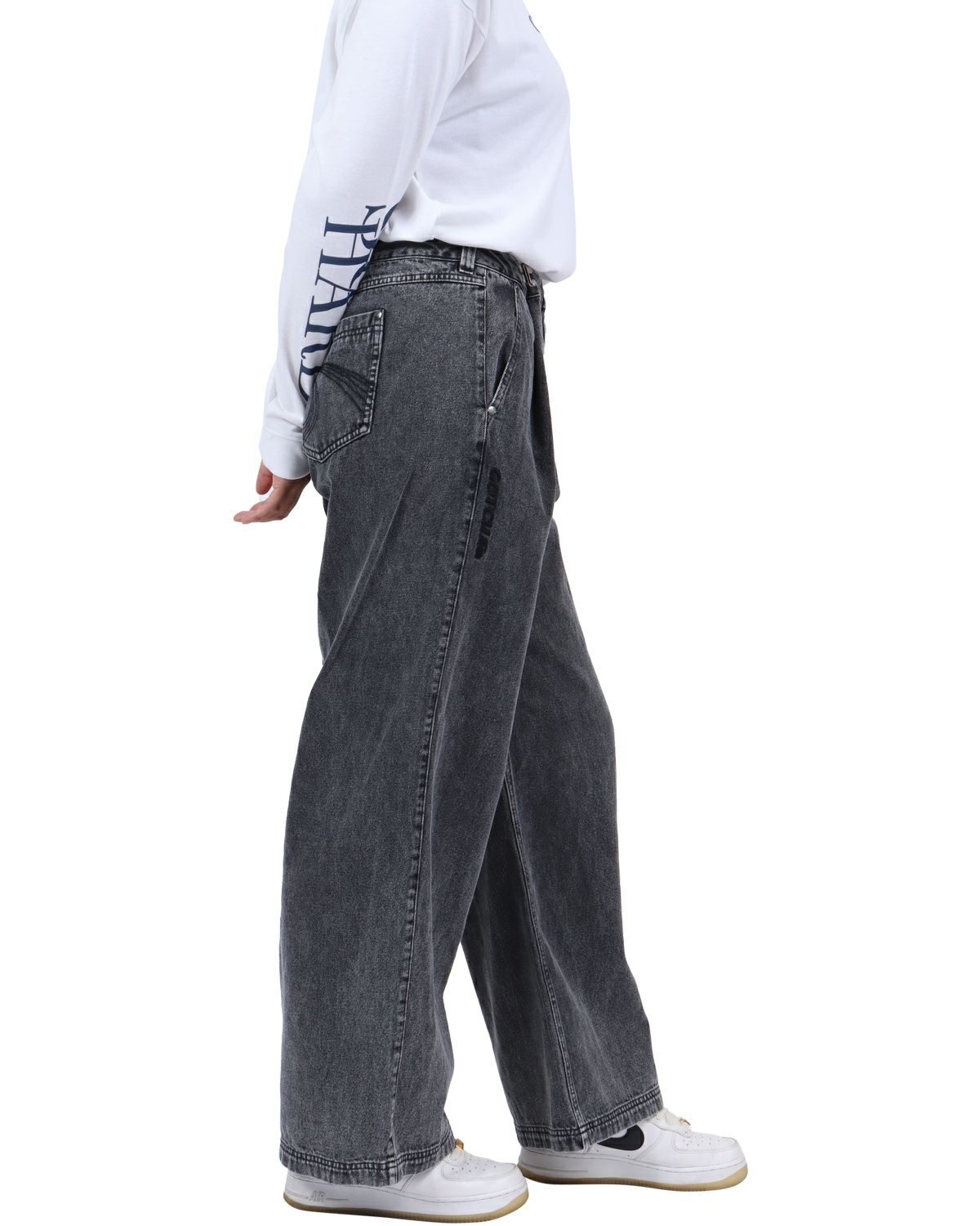 ブラック：167cm(Lサイズ着用)