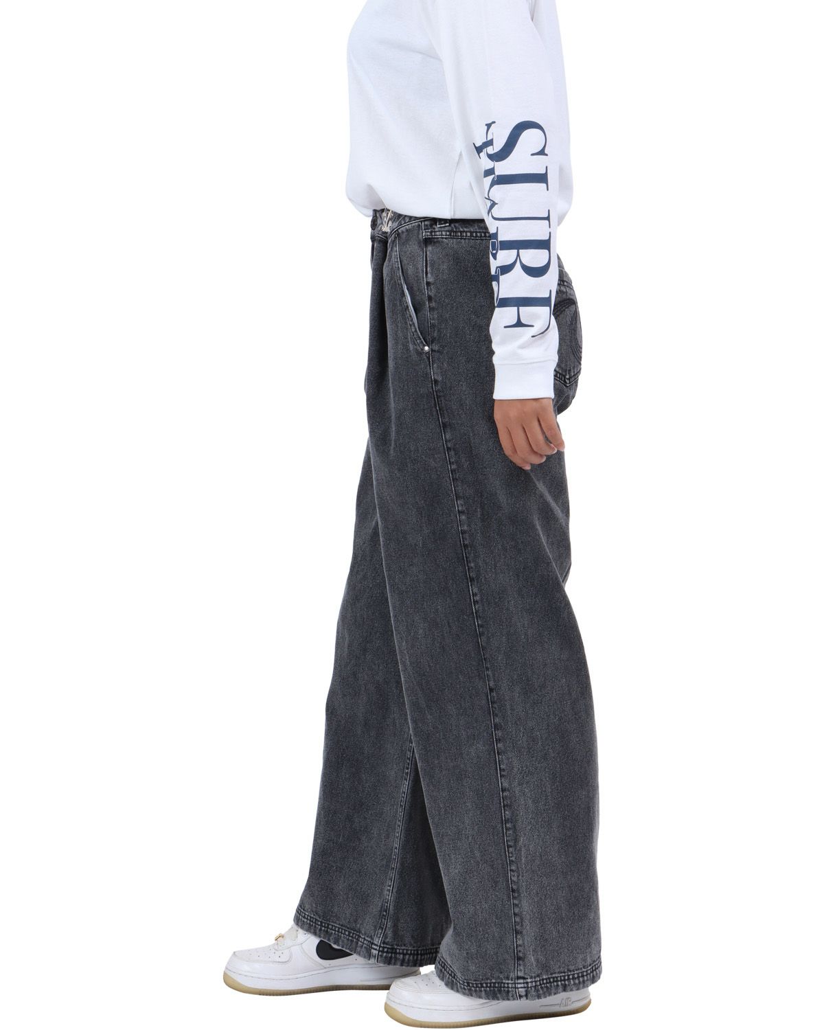 ブラック：167cm(Lサイズ着用)