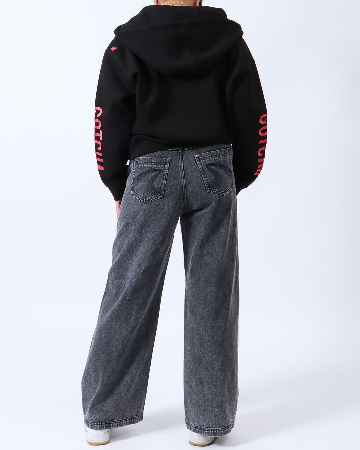 ブラック：167cm(Lサイズ着用)