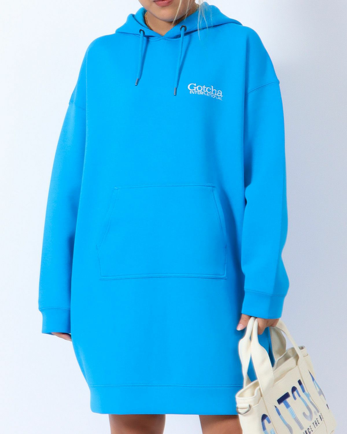 ブルー：167cm(Lサイズ着用)