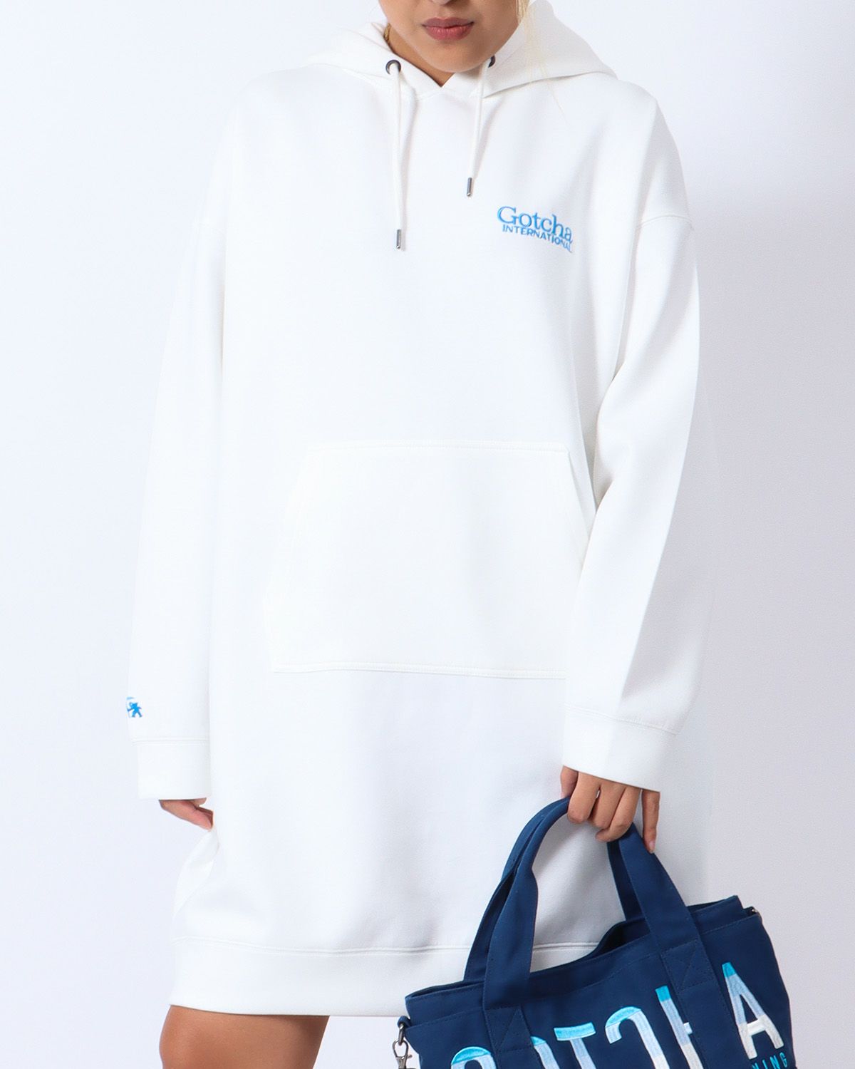 ホワイト：167cm(Lサイズ着用)