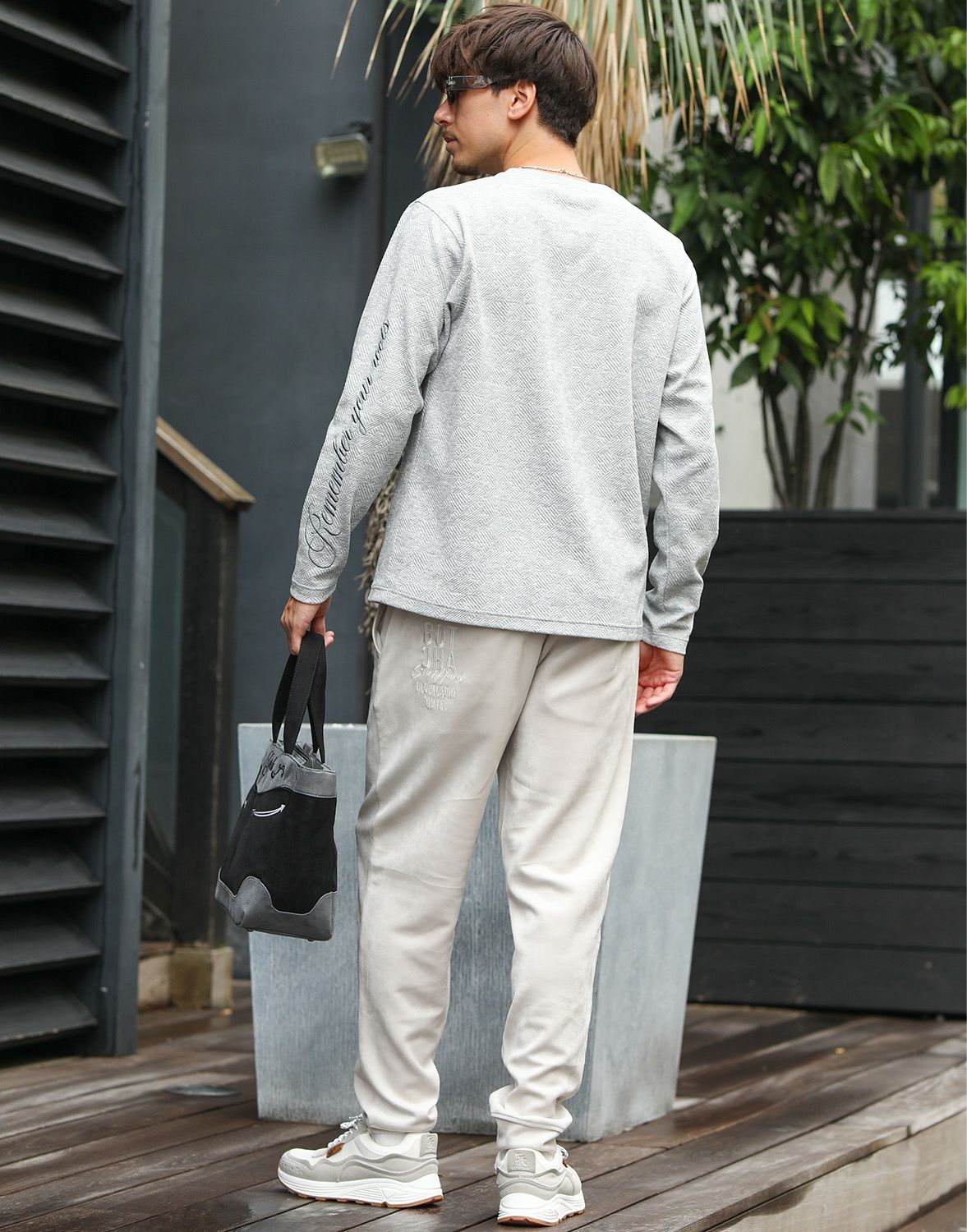 杢グレー：180cm/70kg(Lサイズ着用)