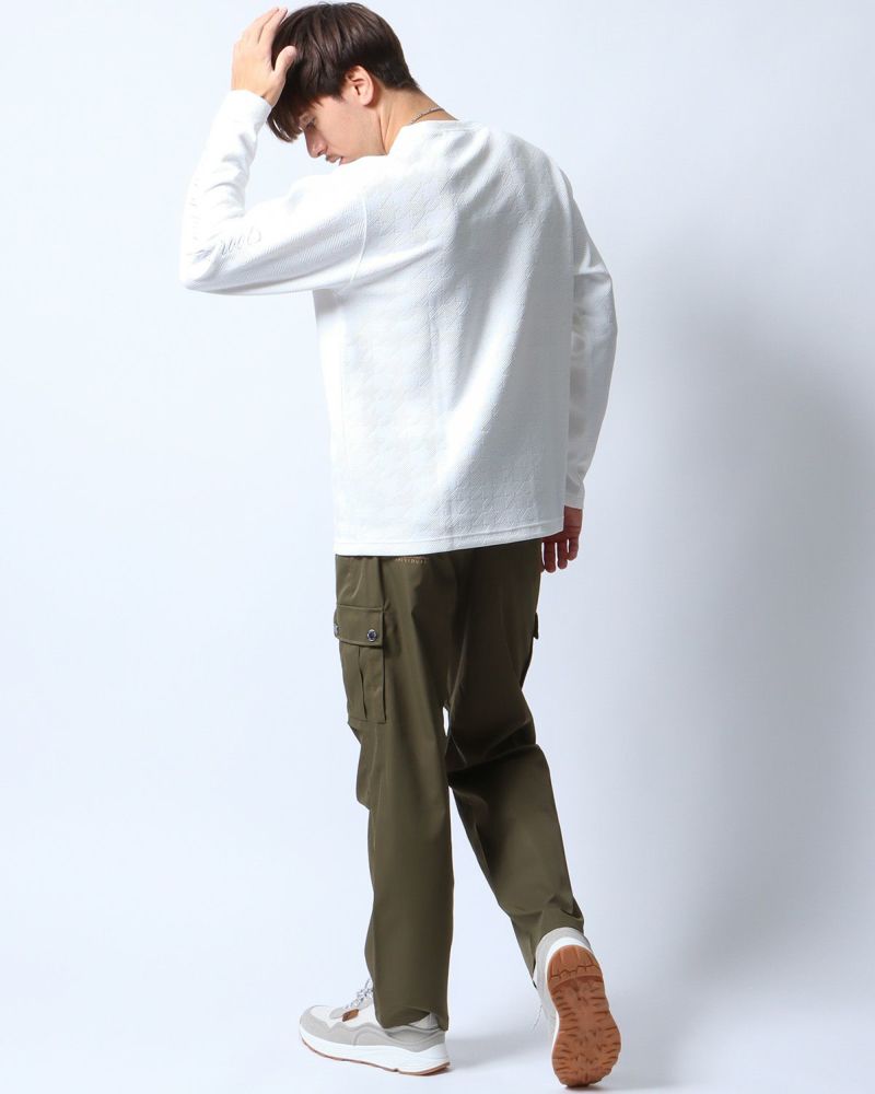 ホワイト：180cm/70kg(Lサイズ着用)