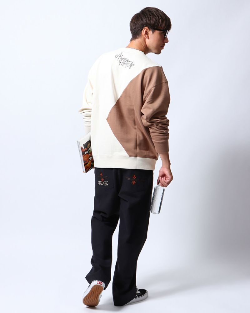 オフホワイト:180cm/70kg(Lサイズ着用)