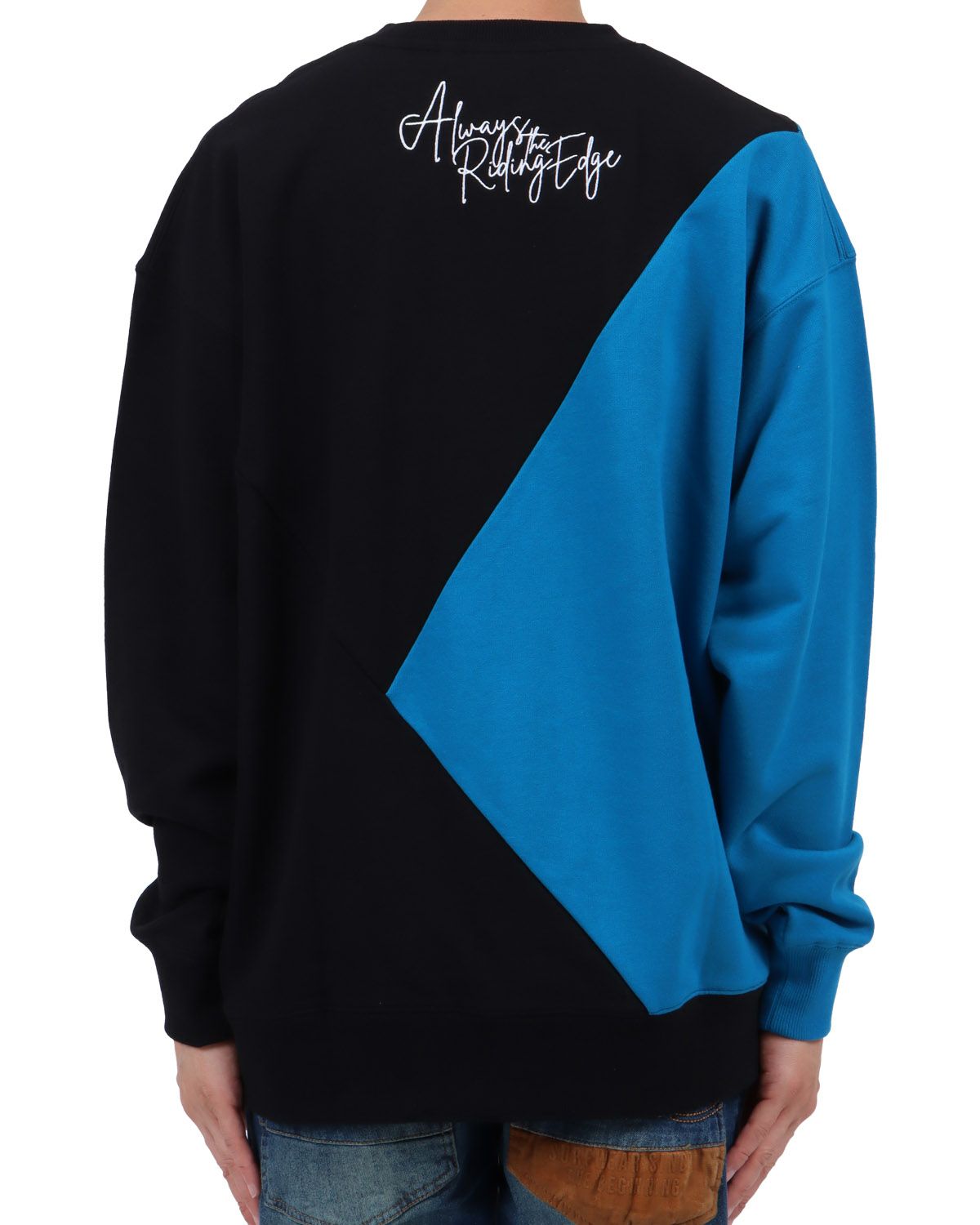 ブラック：174cm62kg(Lサイズ着用)