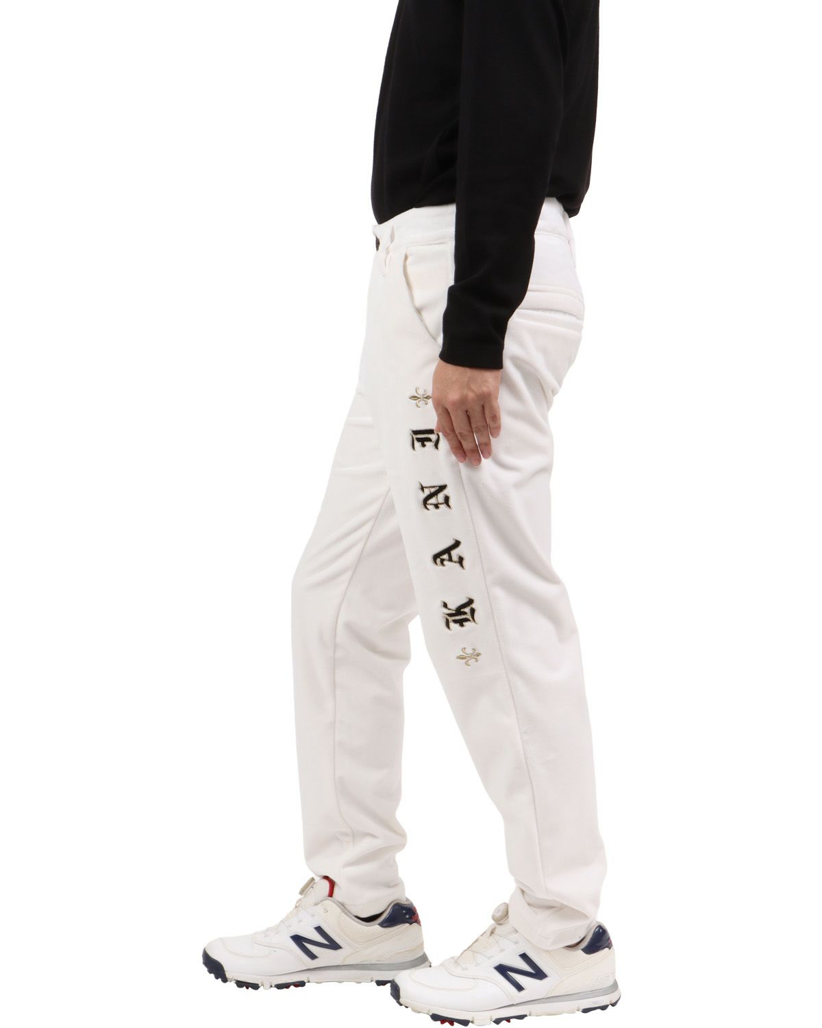 ホワイト：173cm63kg(Mサイズ着用)