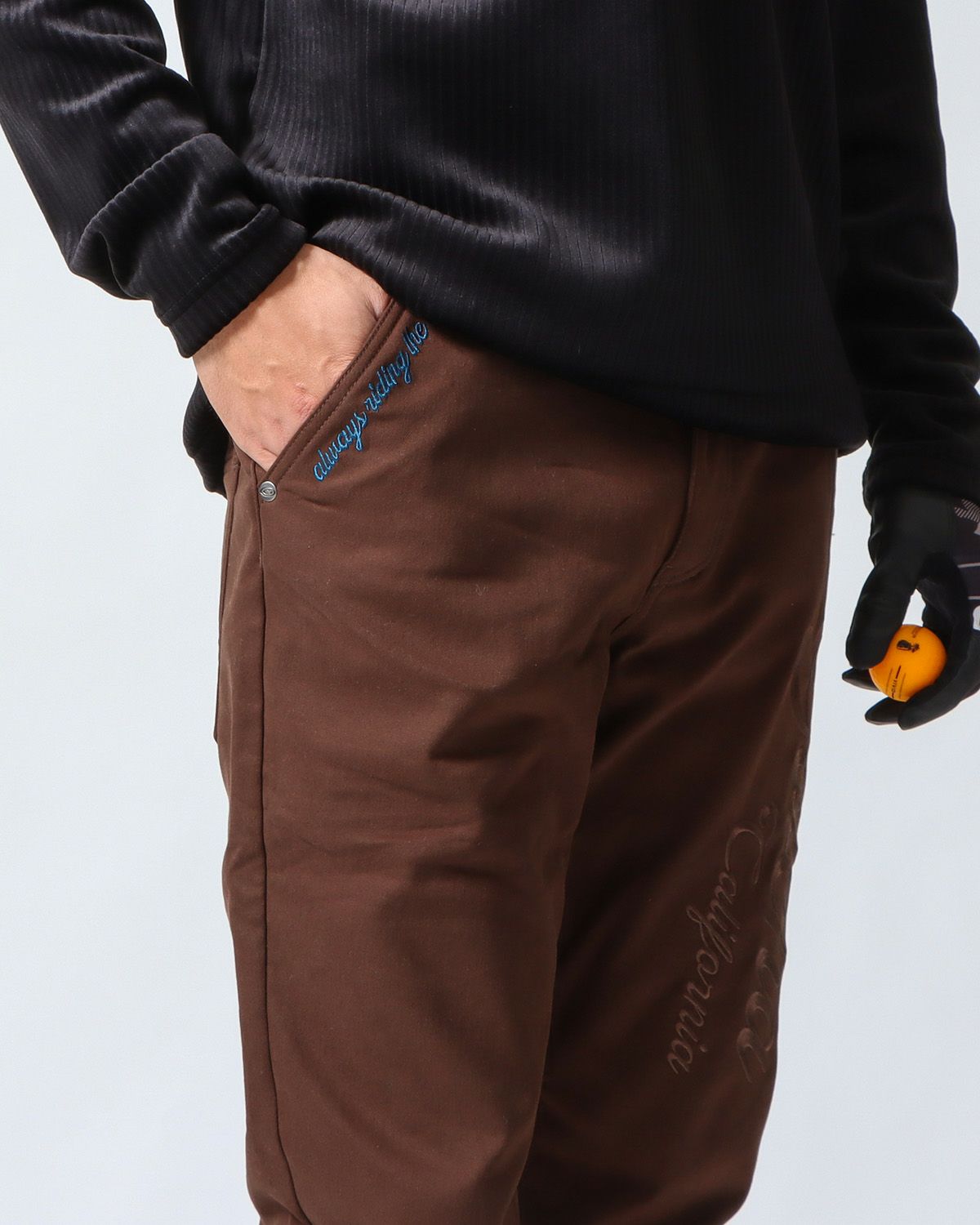 ダークブラウン：180cm/70kg(Lサイズ着用)