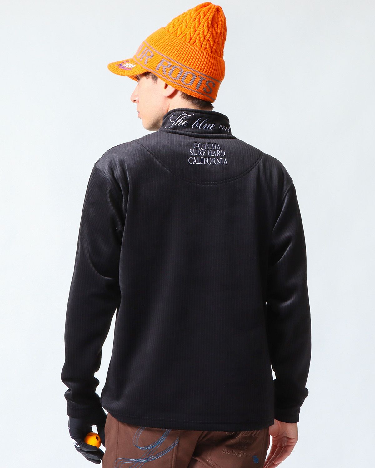 ブラック：180cm/70kg(Lサイズ着用)