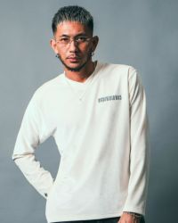 ホワイト:183cm(Lサイズ着用)