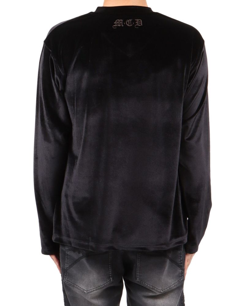 ブラック：173cm63kg(Lサイズ着用)