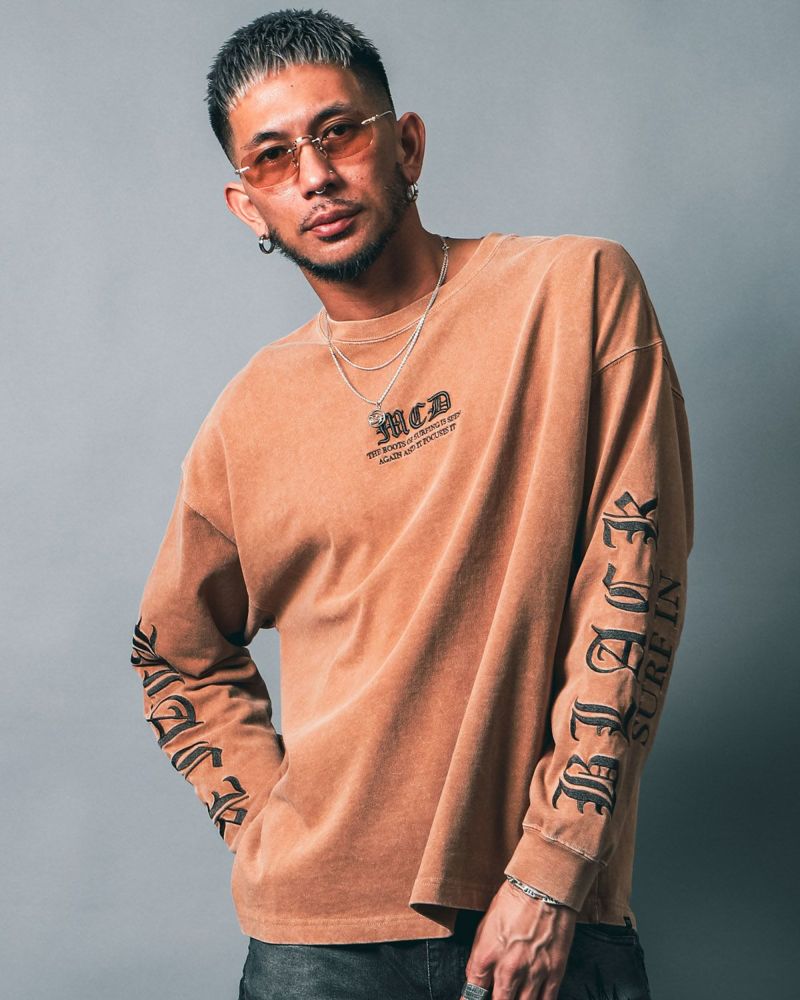 ベージュ:183cm(Lサイズ着用)