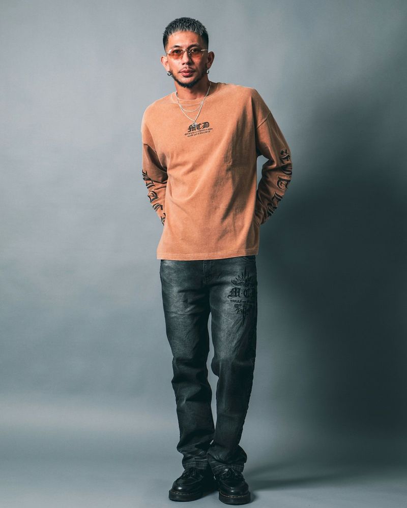 ベージュ:183cm(Lサイズ着用)