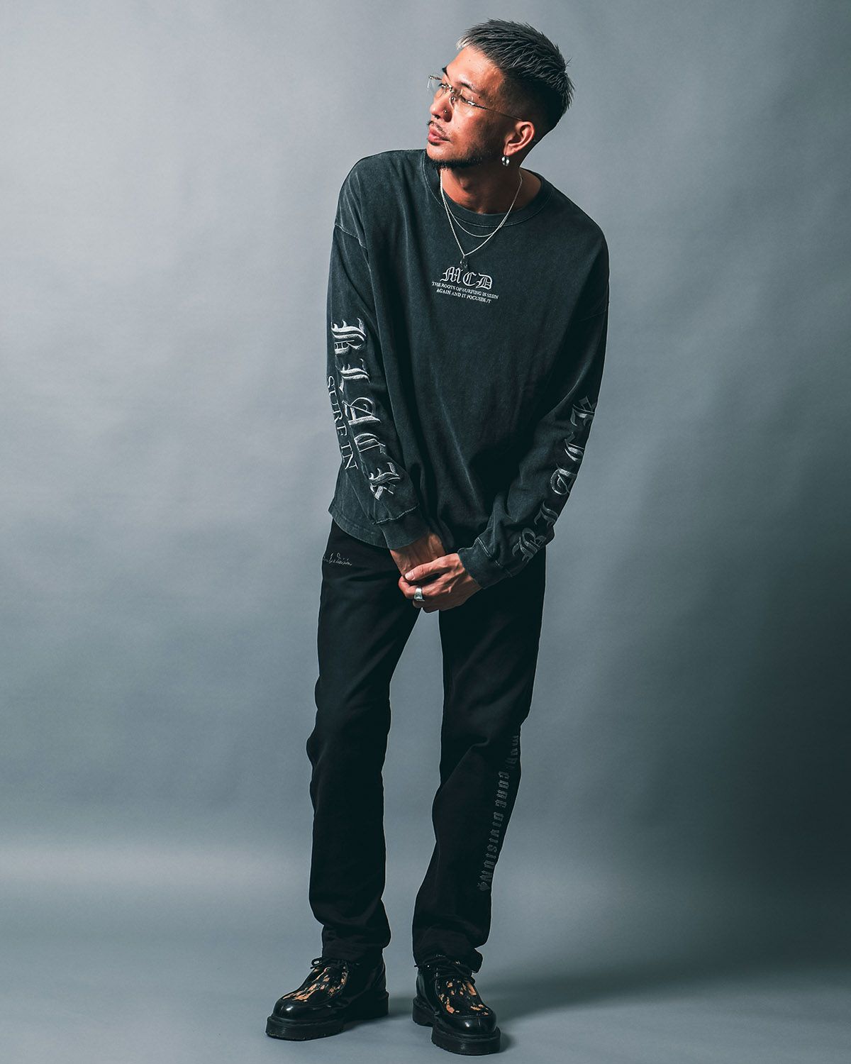 チャコール:183cm(Lサイズ着用)