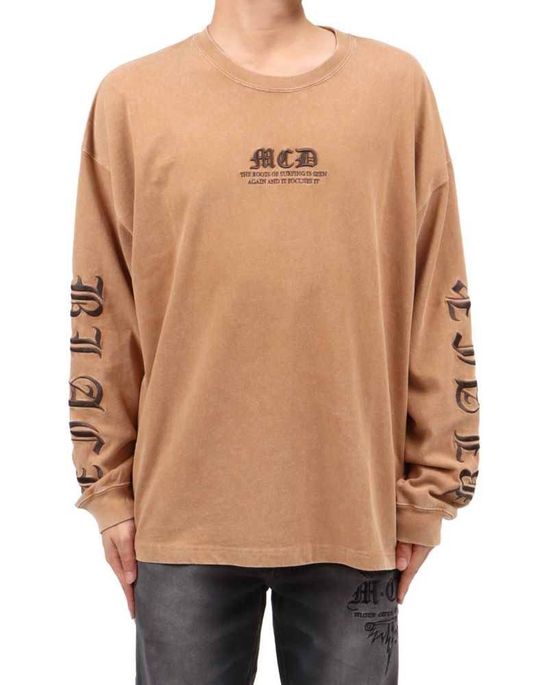 ベージュ：173cm63kg(Lサイズ着用)