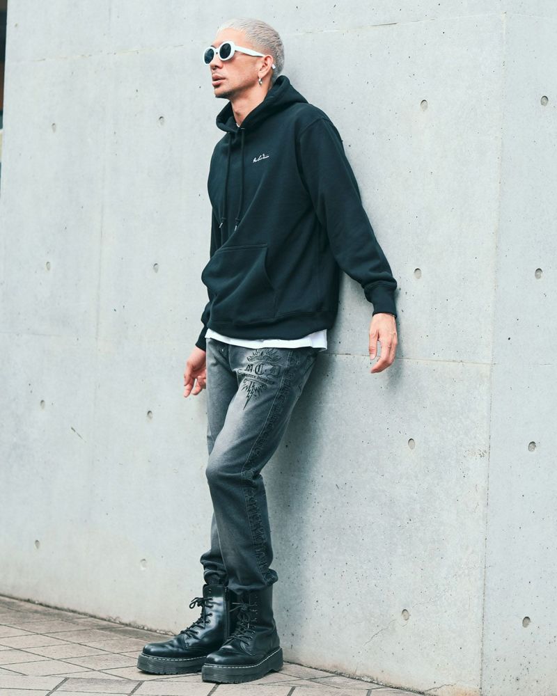 ブラック:183cm(Lサイズ着用)