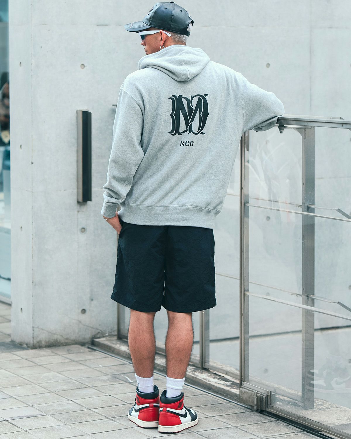 杢グレー:183cm(Lサイズ着用)