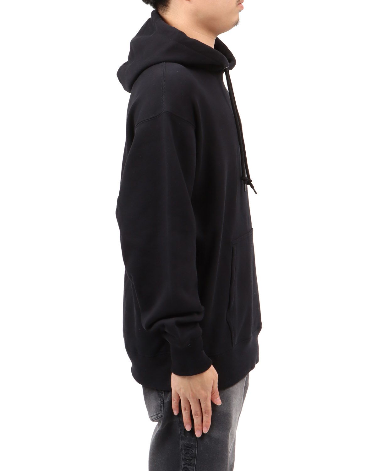 ブラック：173cm63kg(Lサイズ着用)