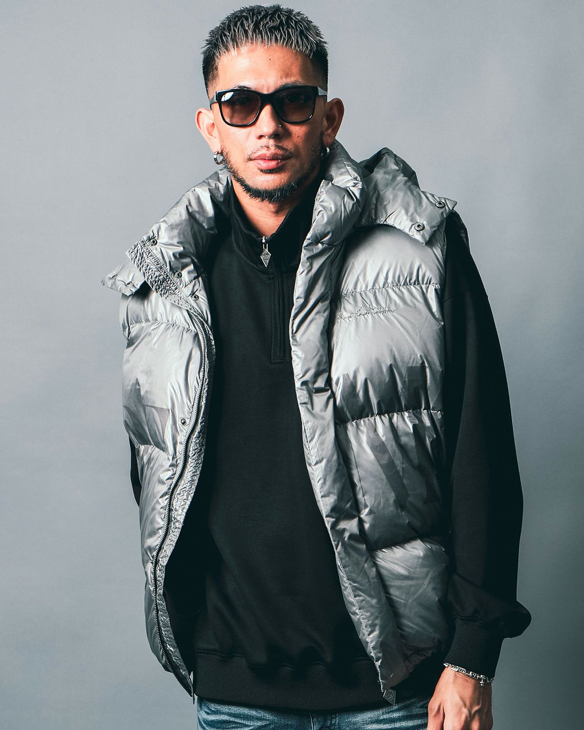 グレー:183cm(Lサイズ着用)