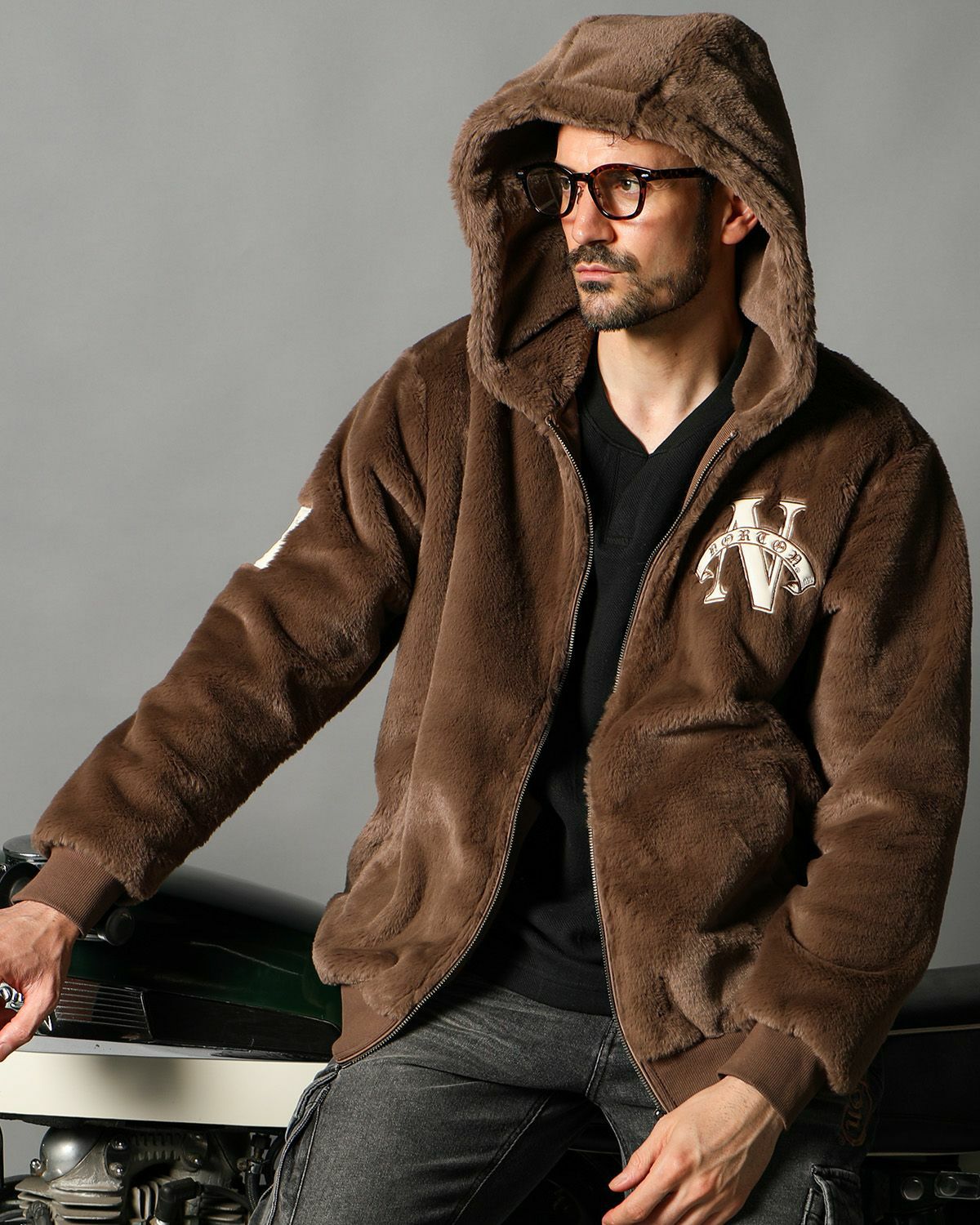 モカチャ：186cm(XLサイズ着用)