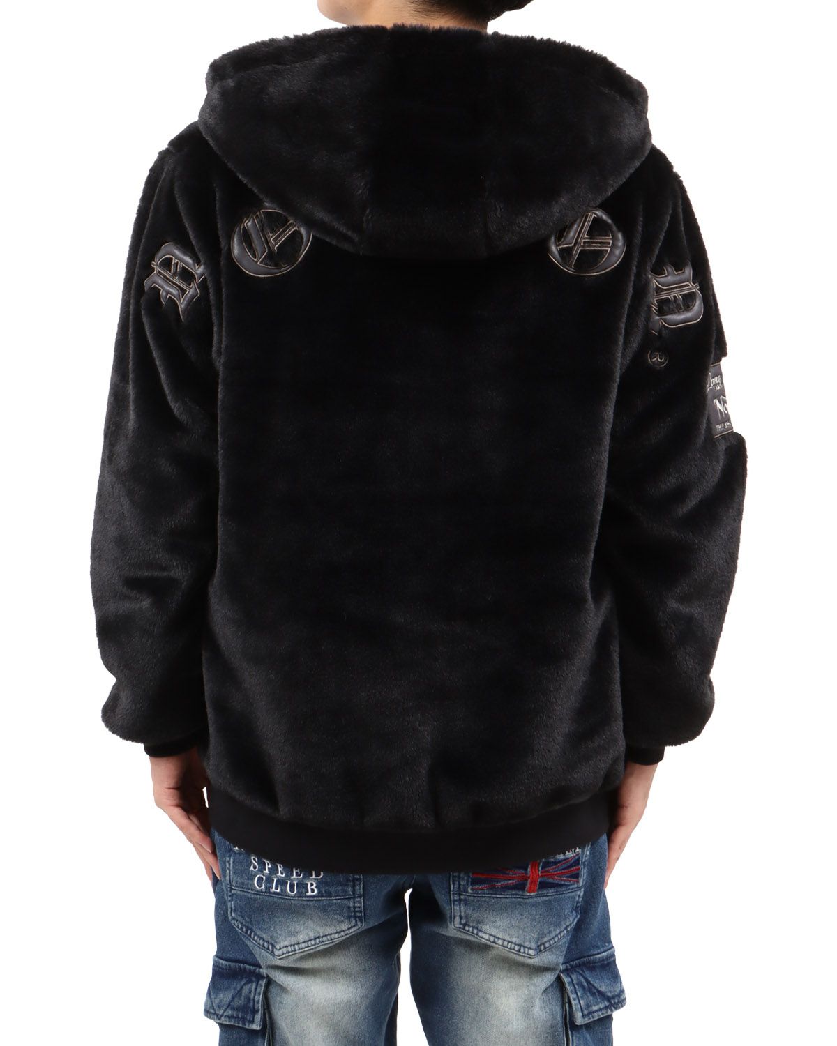 ブラック：173cm63kg(Lサイズ着用)