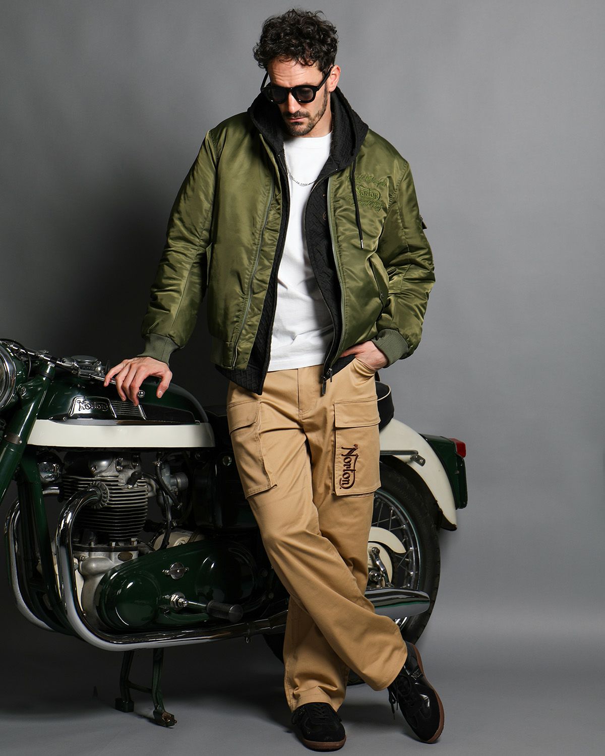 カーキ:186cm(Lサイズ着用)