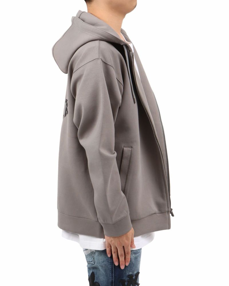 グレー：173cm63kg(Lサイズ着用)