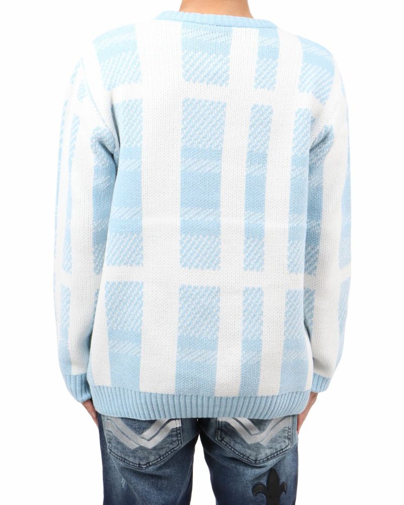 ベビーブルー：173cm63kg(Lサイズ着用)