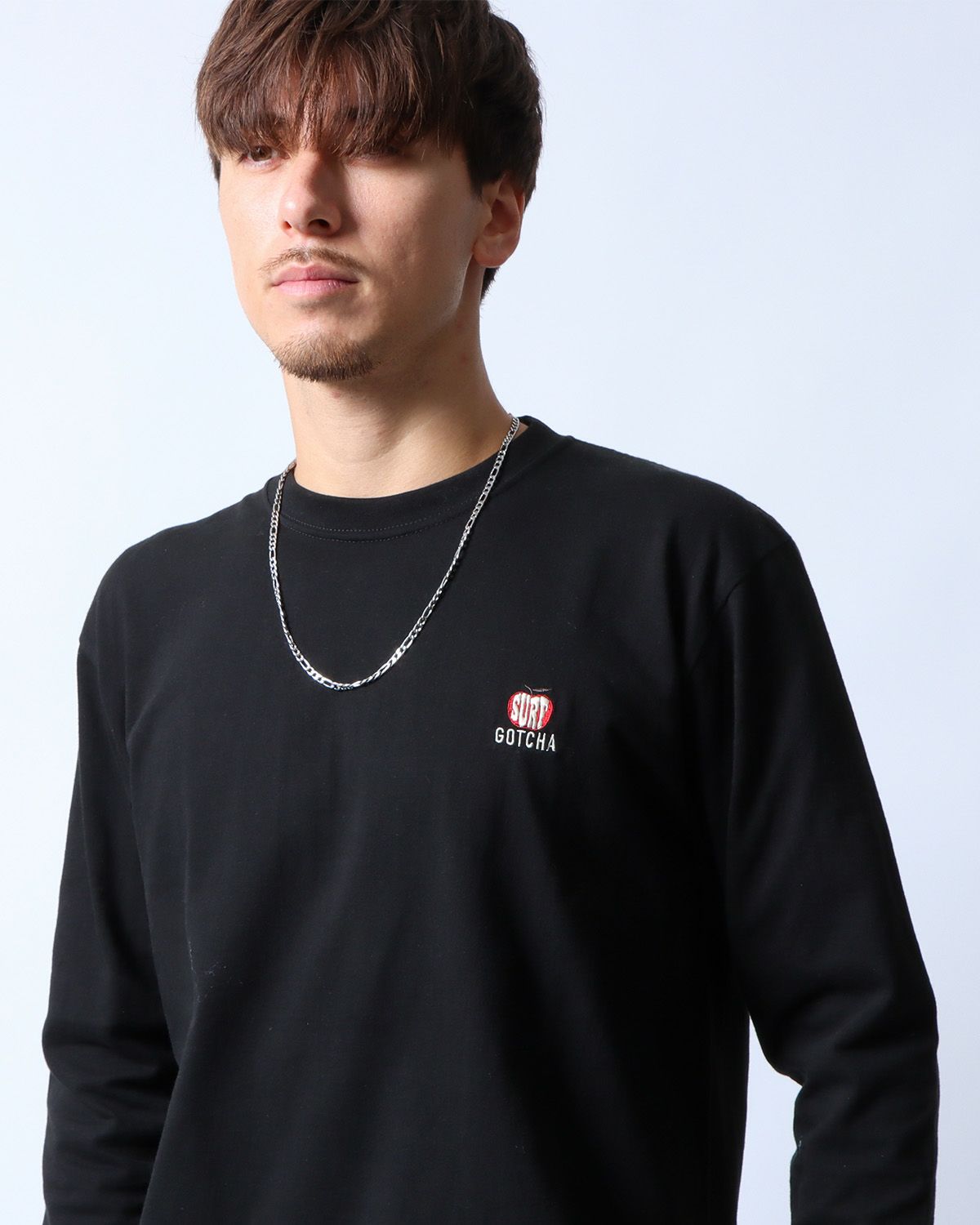 ブラック：180cm/70kg(Lサイズ着用)