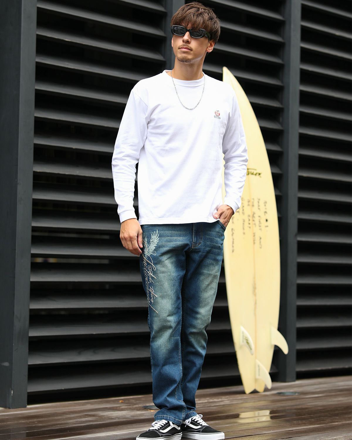 ホワイト：180cm/70kg(Lサイズ着用)