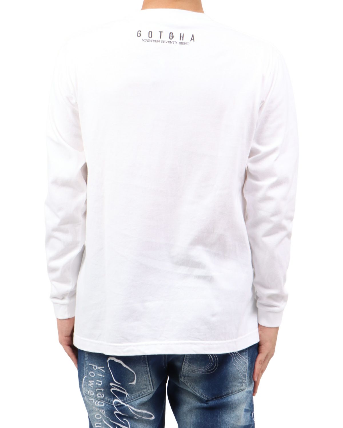 ホワイト：173cm63kg(Lサイズ着用)