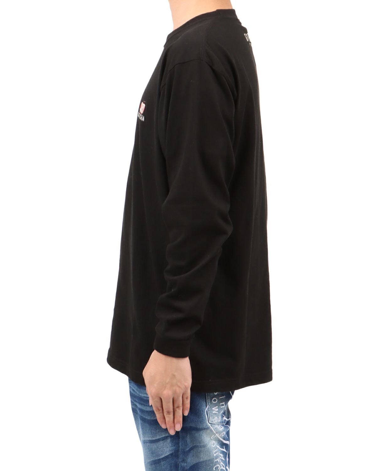 ブラック：173cm63kg(Lサイズ着用)