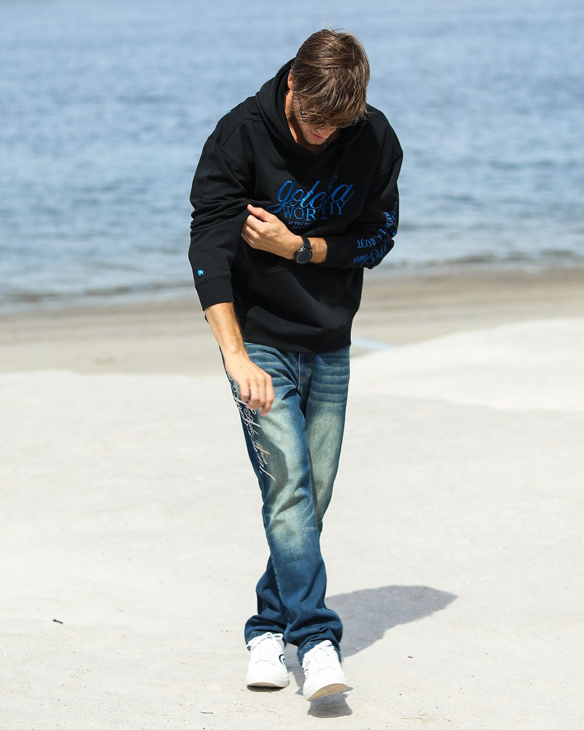 ブラック：183cm/70kg(Lサイズ着用)