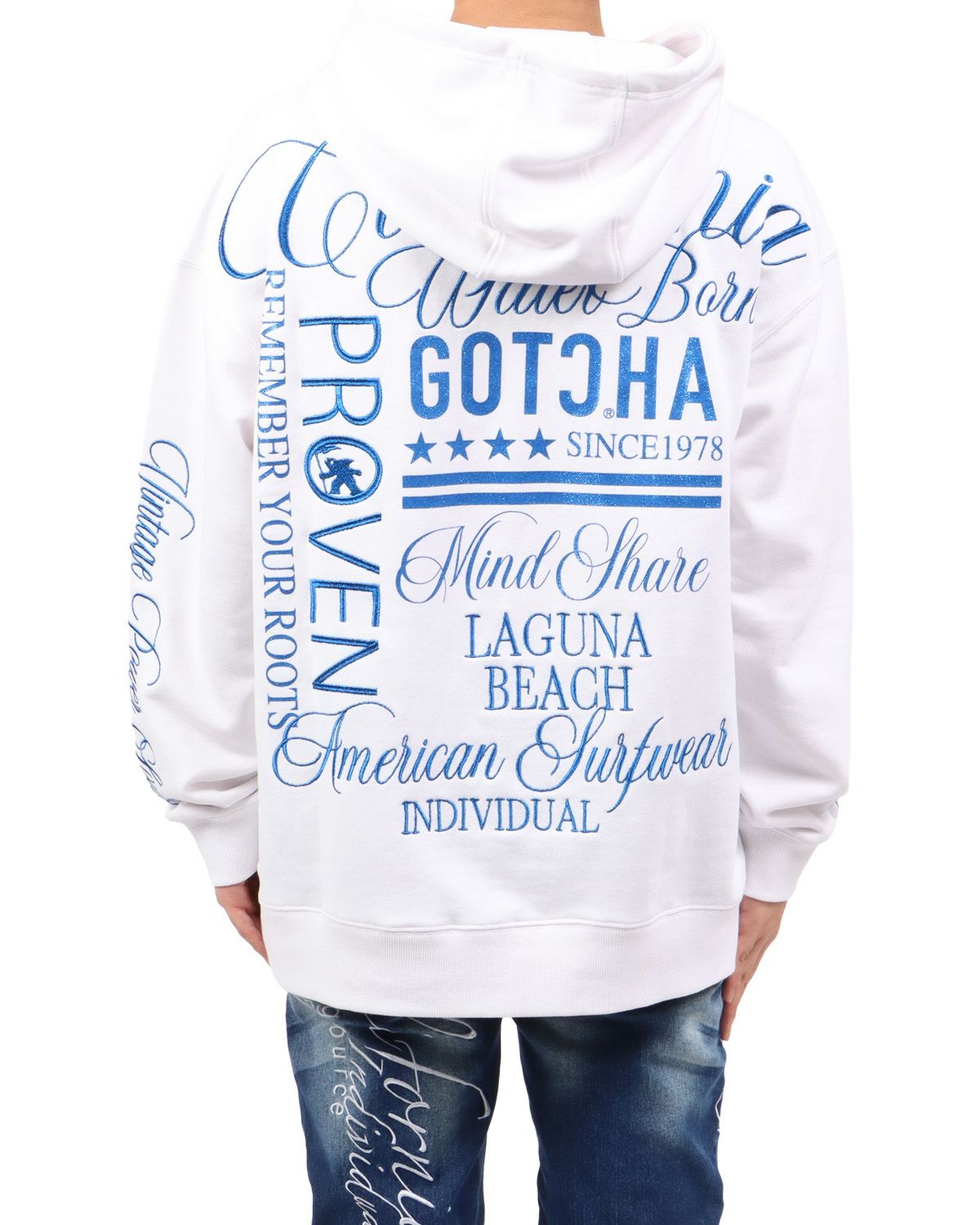 ホワイト：173cm63kg(Lサイズ着用)