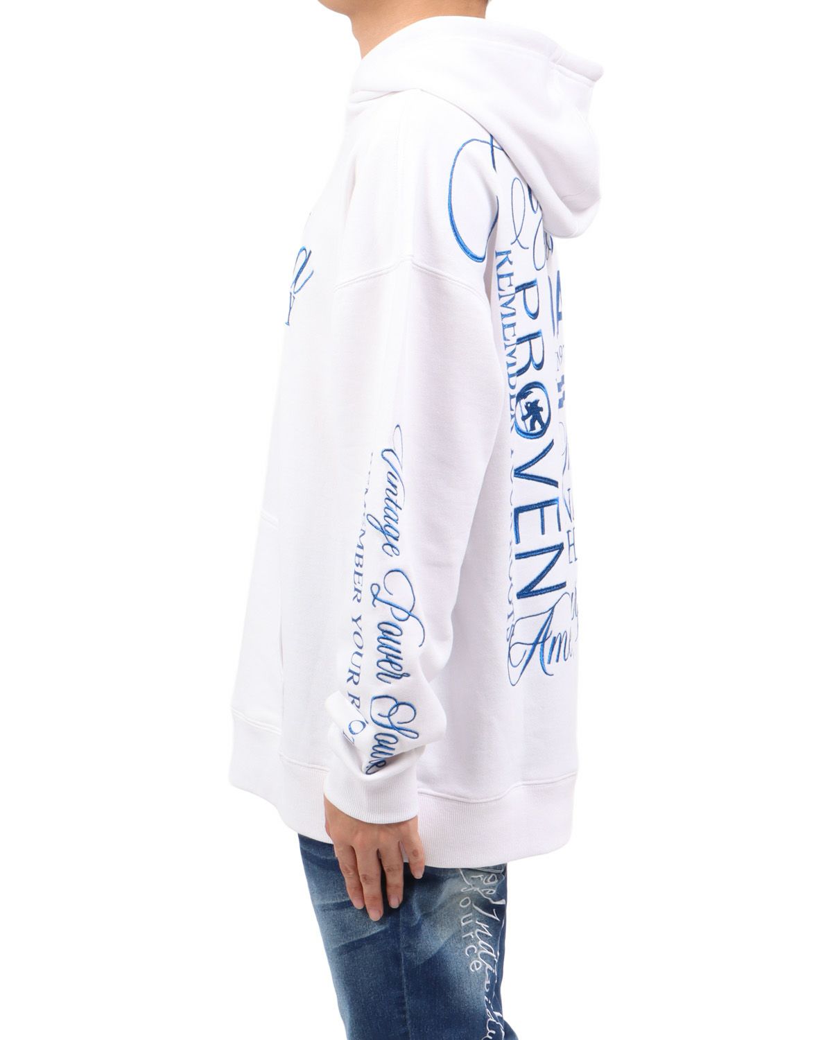 ホワイト：173cm63kg(Lサイズ着用)