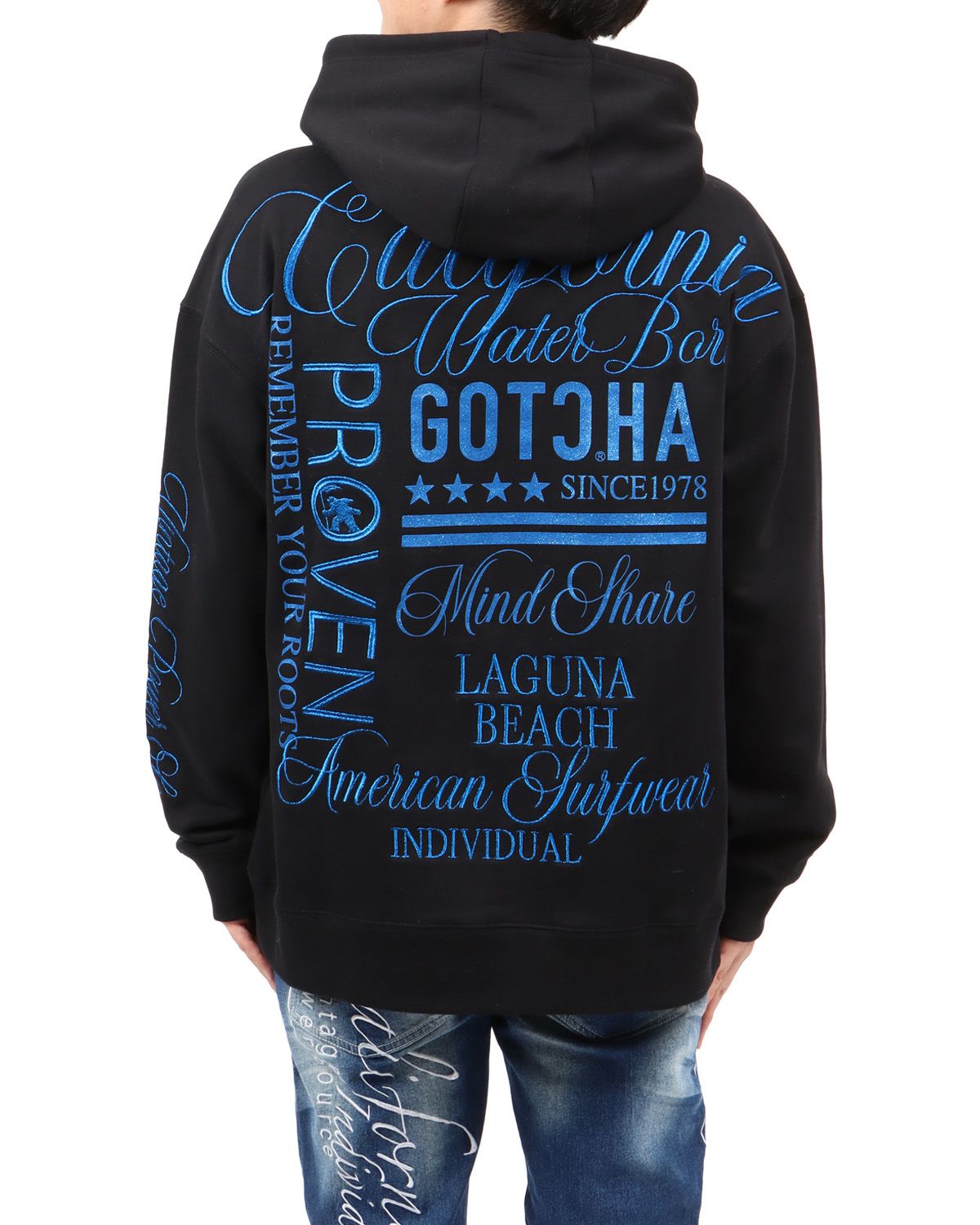 ブラック：173cm63kg(Lサイズ着用)