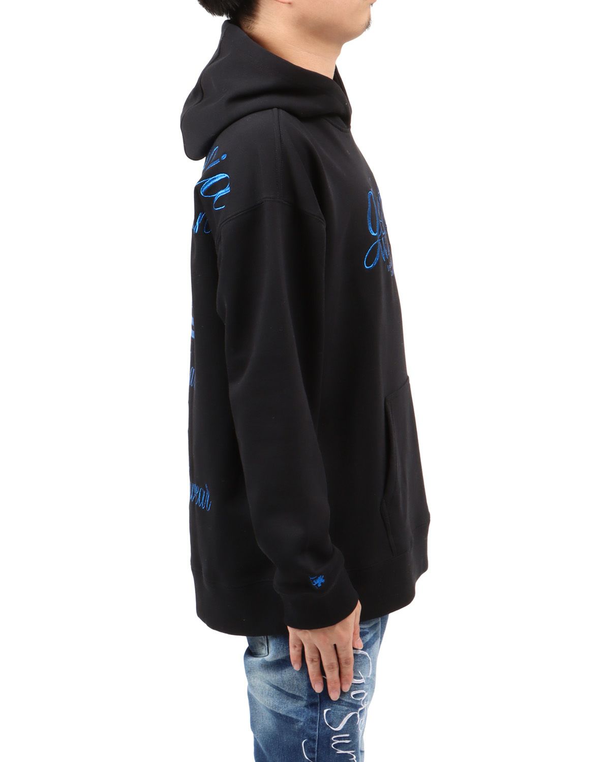 ブラック：173cm63kg(Lサイズ着用)